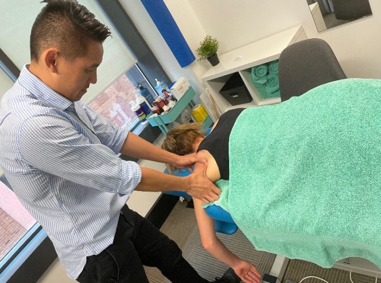 Trigger point release shoulder