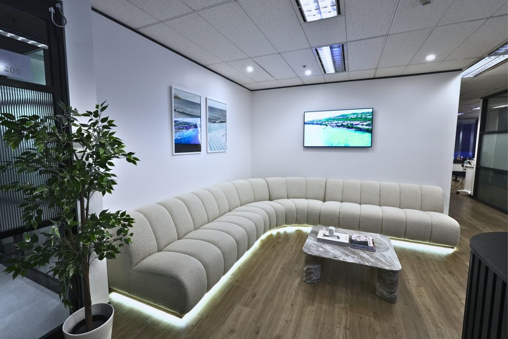 Waiting Area 1